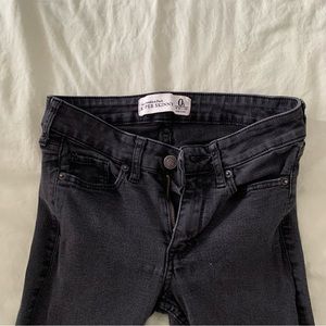 0S Abercrombie Black jeans